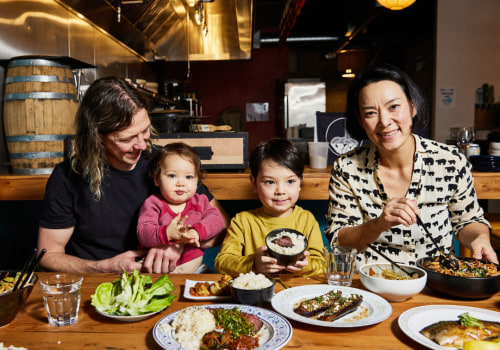 Exploring the Culinary Delights Near Popular Tourist Attractions in King County, Washington